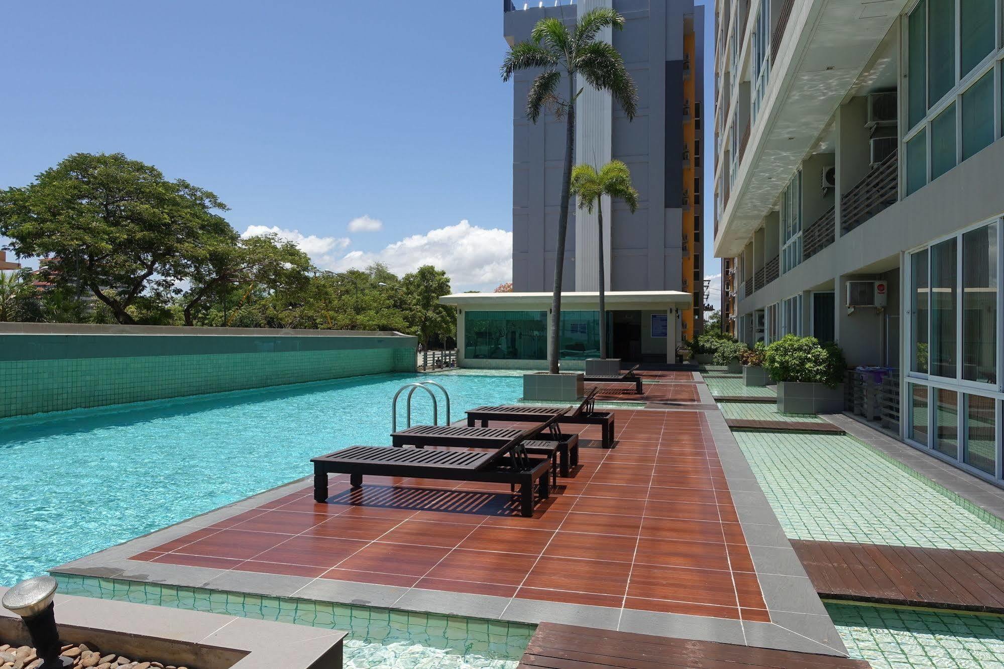 Musselana Condominium Jomtien Beach Eksteriør billede