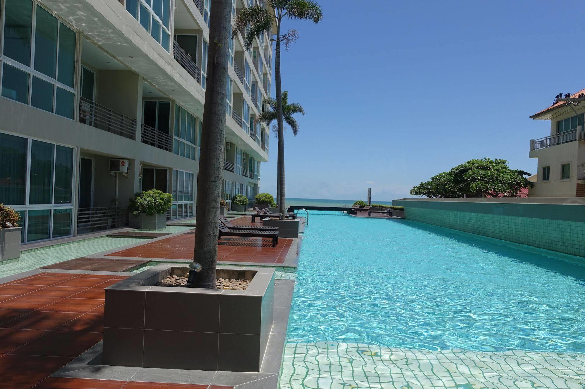 Musselana Condominium Jomtien Beach Eksteriør billede